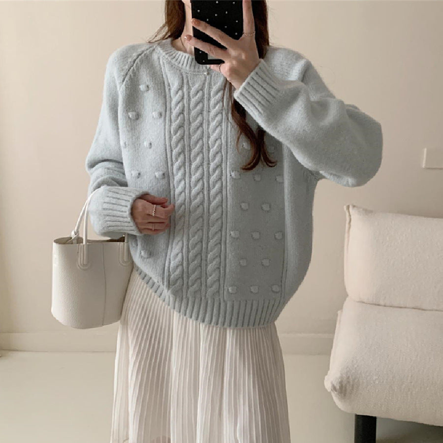Loose round neck sweater
