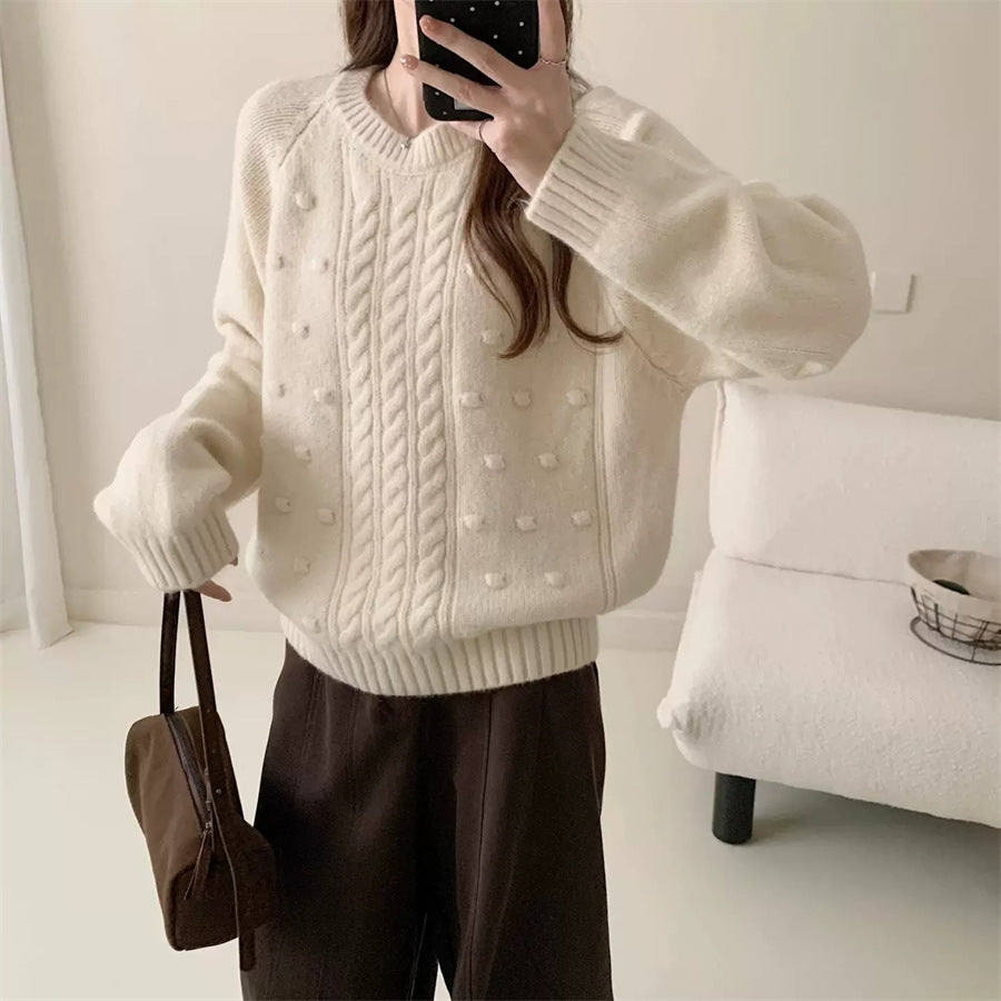 Loose round neck sweater